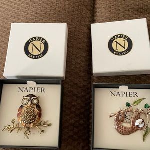 Brooch pins